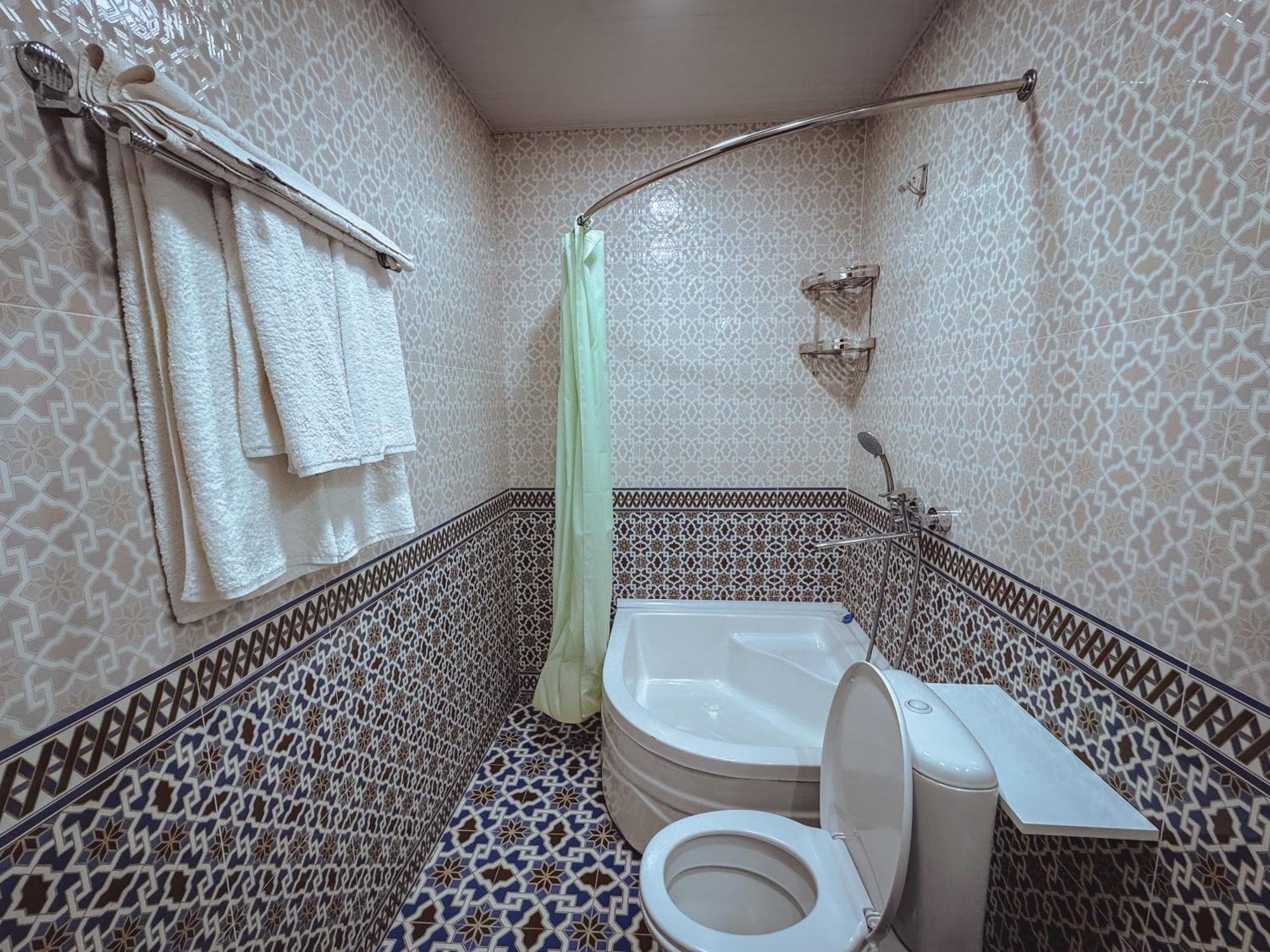 Old Gate Family Guest House Boukhara Extérieur photo