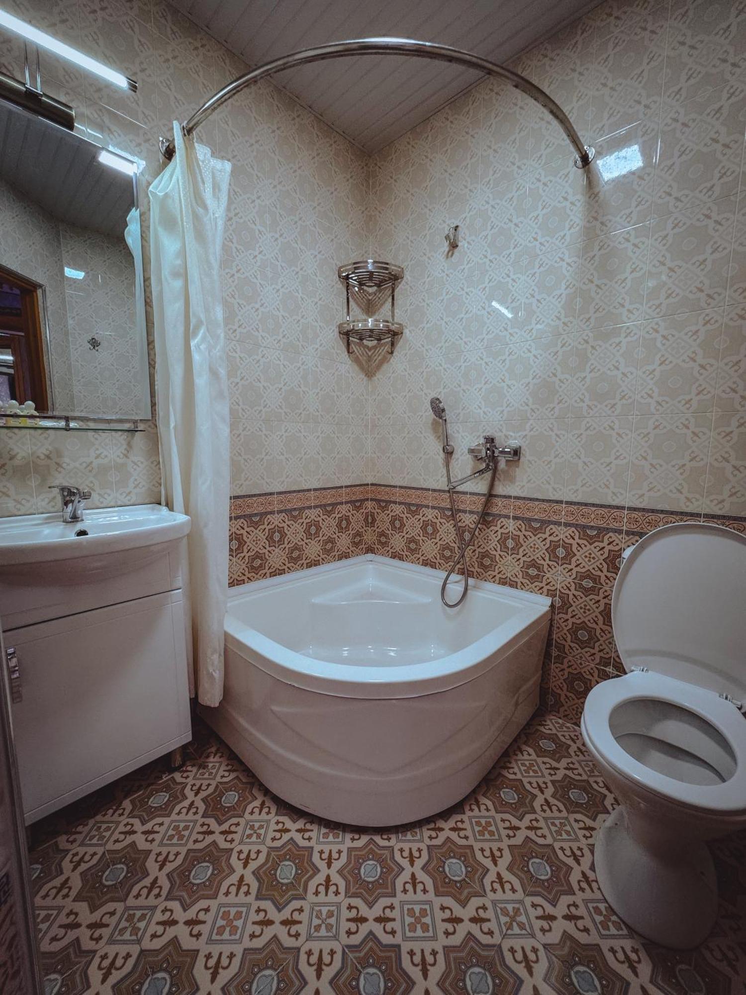 Old Gate Family Guest House Boukhara Extérieur photo