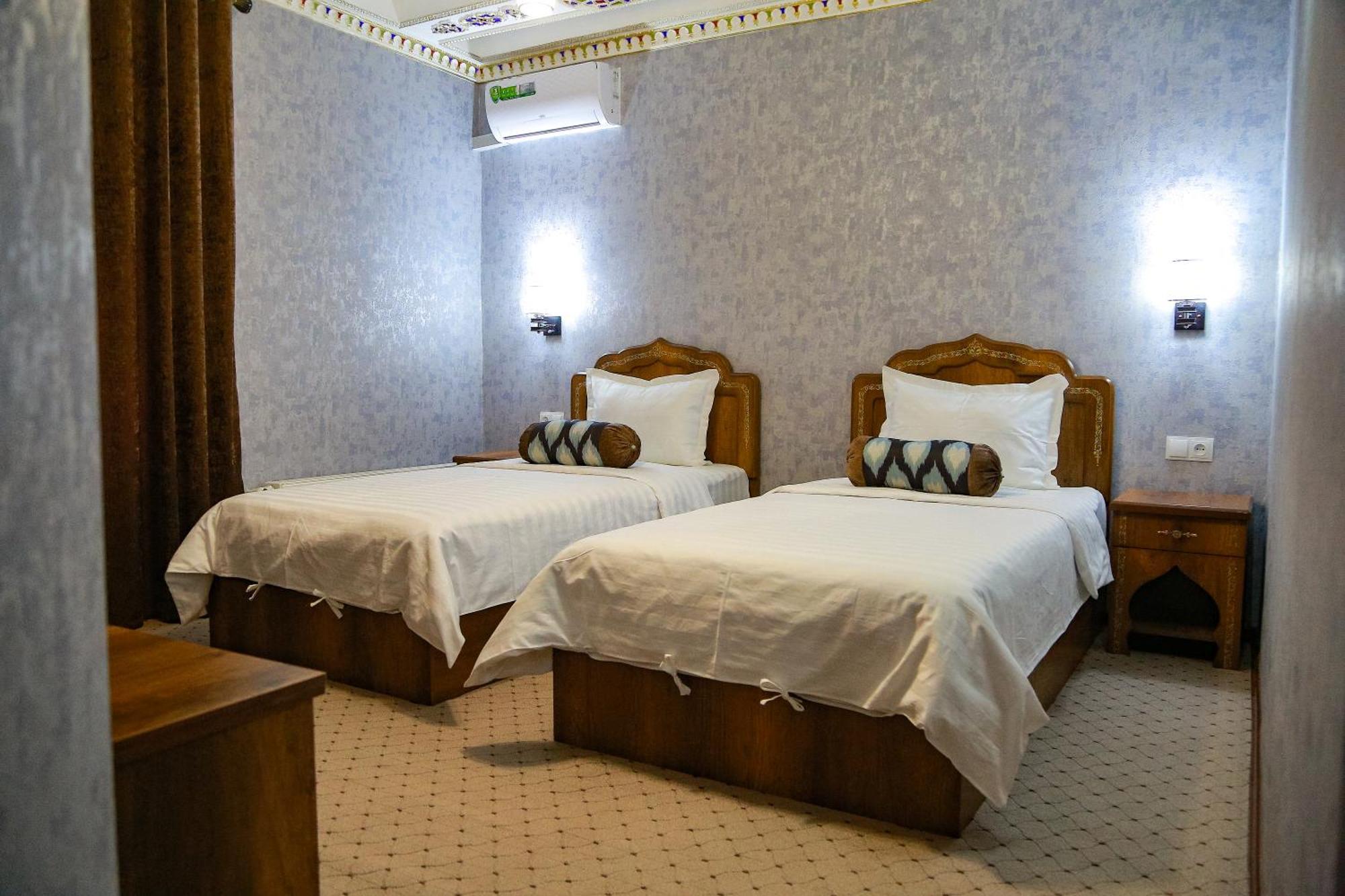 Old Gate Family Guest House Boukhara Extérieur photo